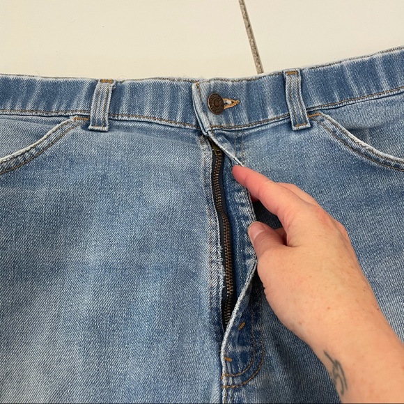 Vintage Levi’s Brown Tab Action Jeans SZ 34 - Picture 7 of 15